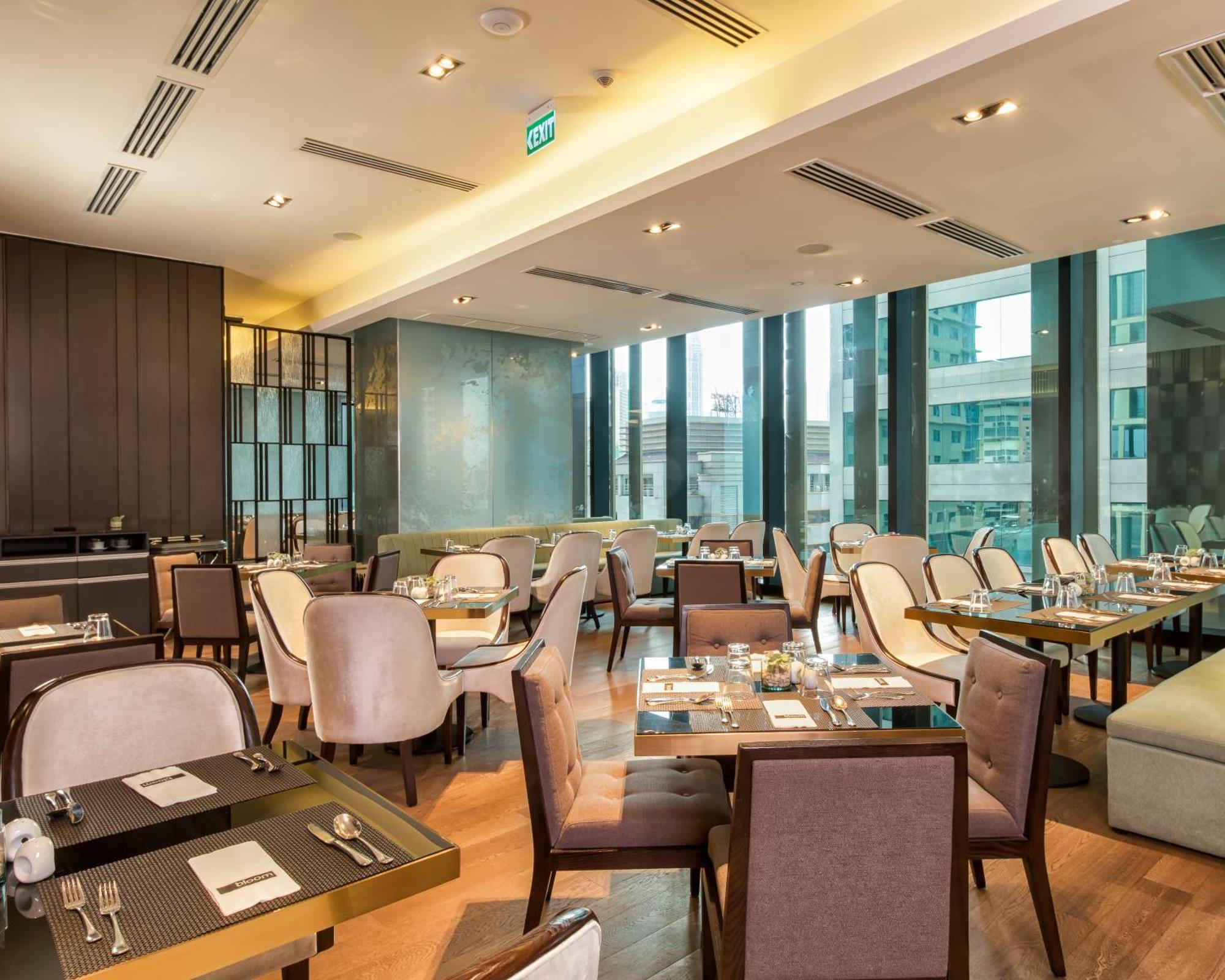 Hotel Oakwood Makati Avenue Makati City Zewnętrze zdjęcie